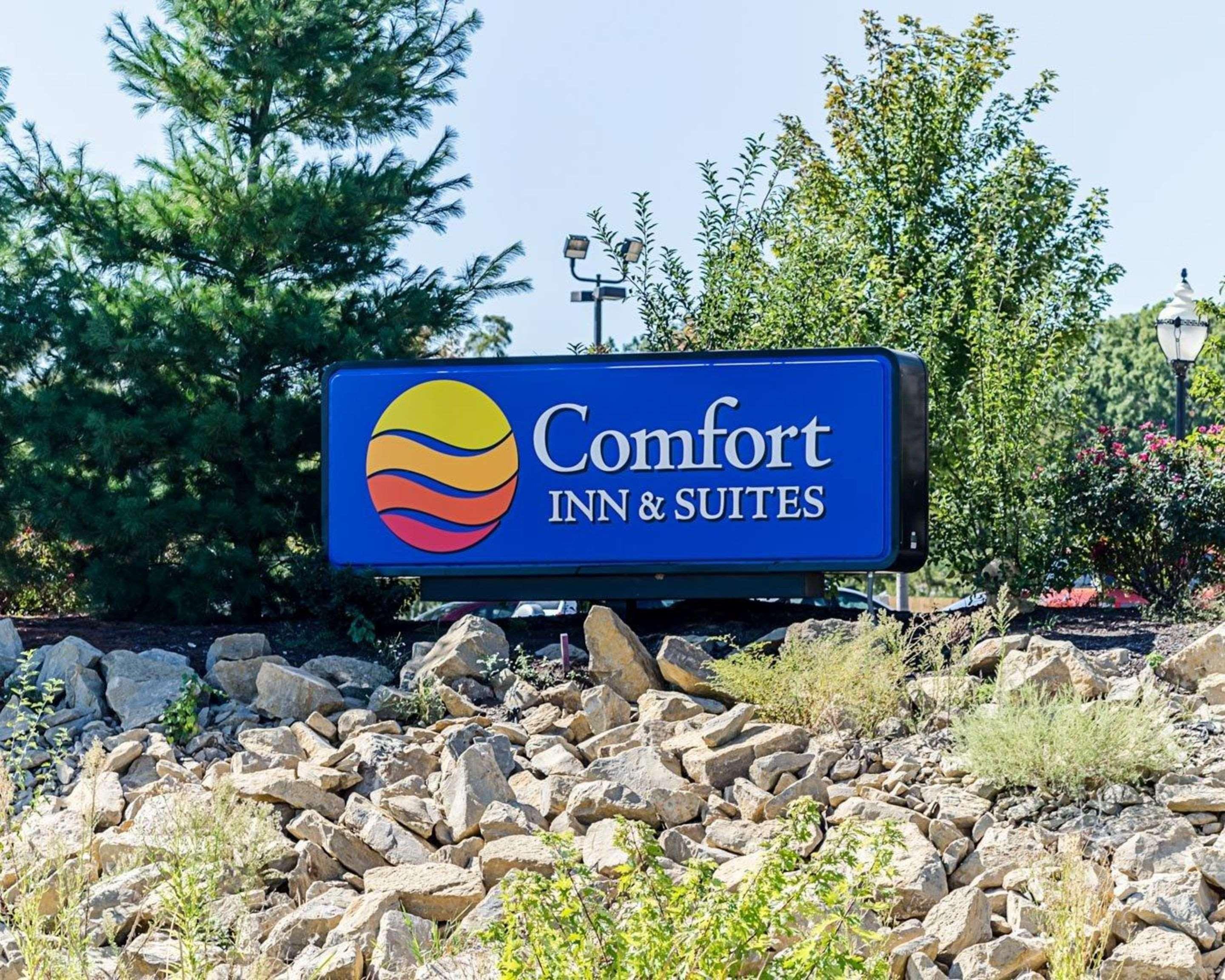 Comfort Inn & Suites Lawrence - University Area Ngoại thất bức ảnh